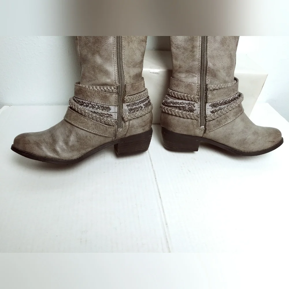 Not Rated Size 6 Gray Stone Knee High Boots Women's Side Zip Western Casual